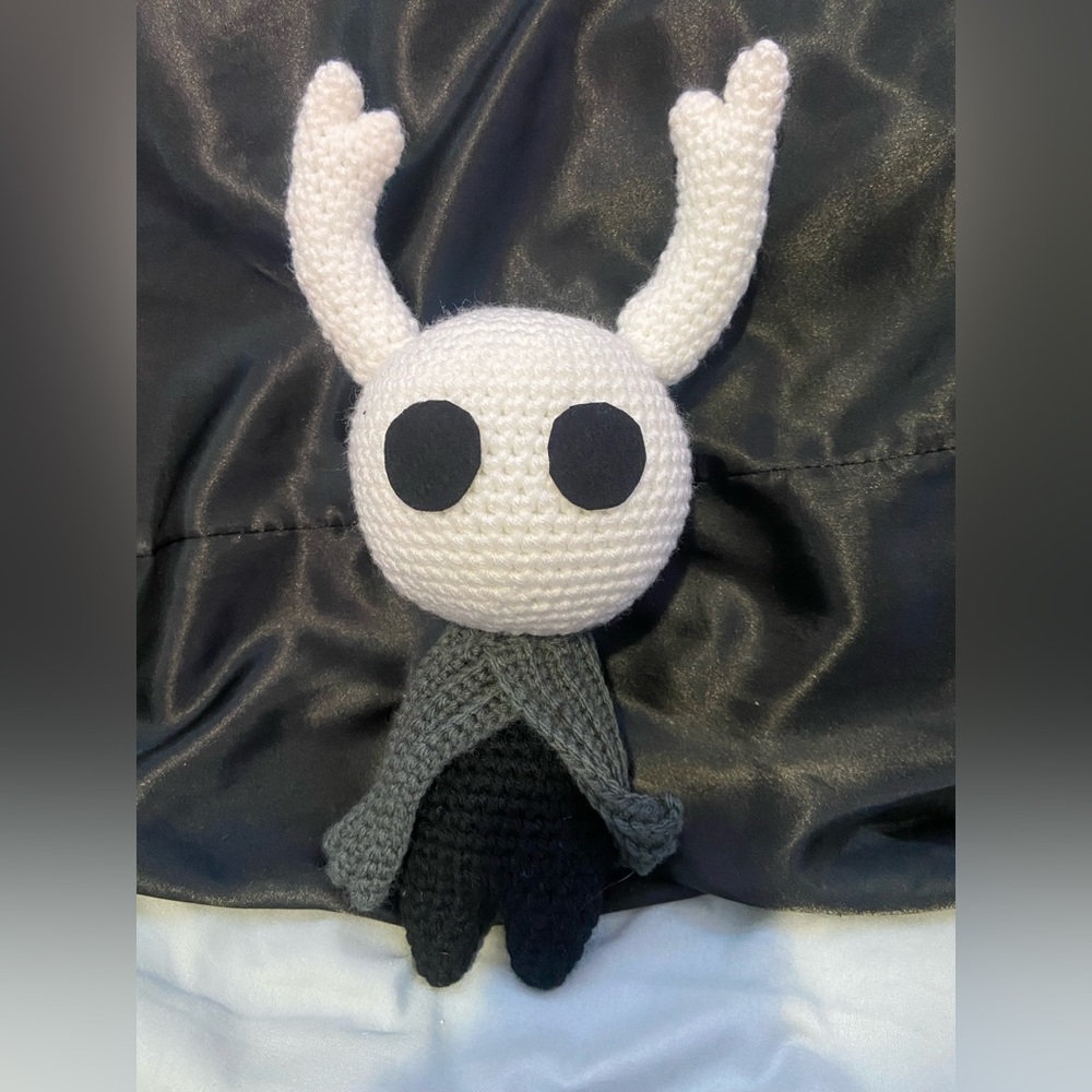 Crochet hollow knight plush